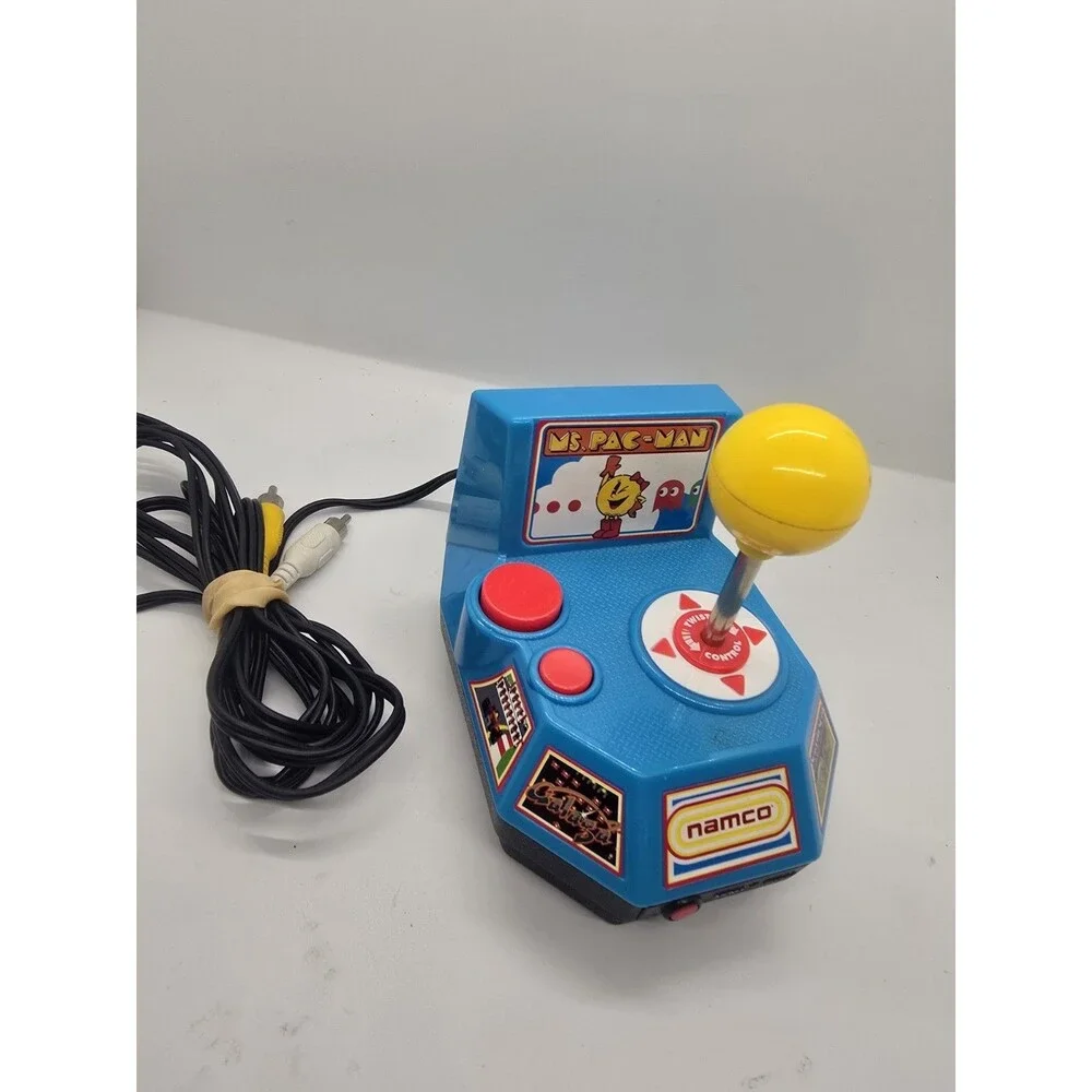 Namco Ms. Pac-Man 5 in 1 Plug N Play TV Joystick Arcade Game Tested WORKS